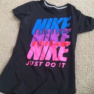 Nike workout tee